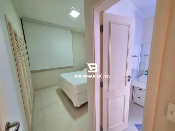 Imagem PITANGUEIRAS - FRENTE TOTAL MAR COM MARAVILHOSA VISTA , GARAGEM DEMARCADA NO PRÉDIO.