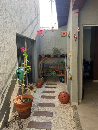 Imagem Casa à venda no bairro Jardim Rosa Cruz - Mogi Guaçu/SP