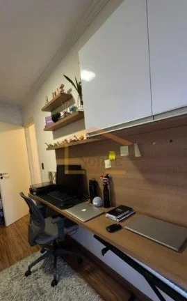 Imagem Sobrado com ambientes amplos e bem distribuídos, oferecendo conforto e acabamentos de alto padrão....
