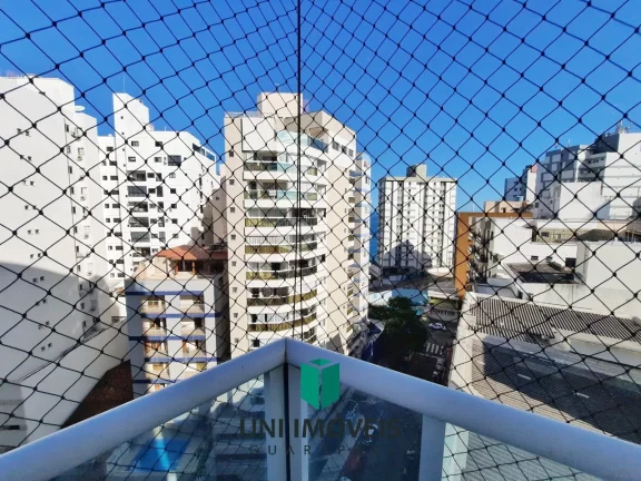 Imagem Apartamento de 3 quartos, 2 vagas, prédio com área de lazer no Centro de Guarapari.