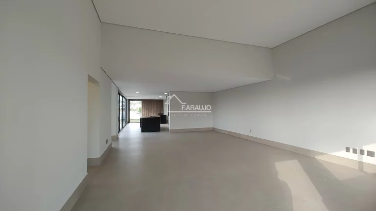 Imagem Casa em Condomínio à venda Itu em Villas do Golfe com 338m² 4 suítes, 3 vagas