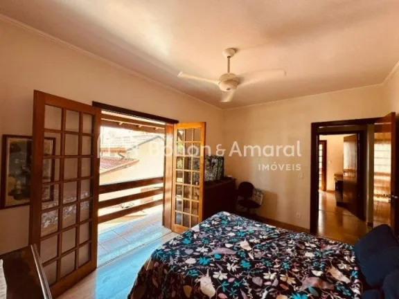 Imagem Linda casa em condomínio à venda em Valinhos, com 3 dormitórios, sendo 2 suítes com closet e sac...