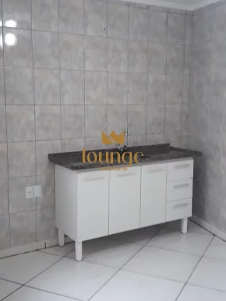 Imagem Casa de Rua à venda em Vila Hortência Z. Leste - Sorocaba/SP
