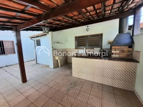Imagem Esta casa no Jardim Chapadão é perfeita para você e sua família! Com 3 quartos (incluindo 1 suí...
