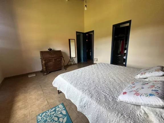 Imagem Chácara de 20.000 m² no PARQUE DA FAZENDA em Jundiaí-SP, com 3 quartos, 3 suítes, 5 salas, 4 vagas e 785m² construção. Venha conhecer!