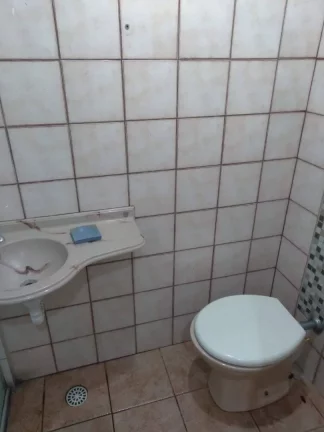 Imagem Sobrado com 3 dormitórios para alugar, 183 m² por R$ 3.550,00/mês - Parque Jaçatuba - Santo André/SP