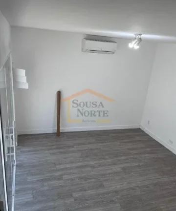 Imagem Sobrado reformado com 135 m² de área útil, distribuídos em 3 dormitórios. Imóvel conta com mó...
