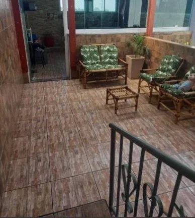 Imagem Sobrado com 2 dormitórios à venda, 65 m² por R$ 450.000,00 - Parque Piratininga - Itaquaquecetuba/SP