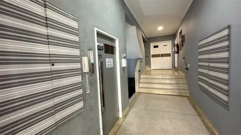 Imagem APARTAMENTO COM 40 m² - AVIAÇÃO - PRAIA GRANDE SP