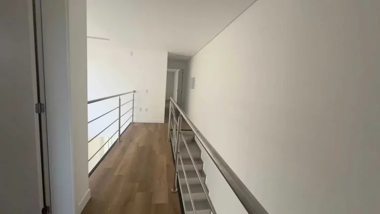 Imagem Casa com 3 dormitórios sendo 1 suíte e 2 vagas garagem - Campeche, Florianópolis/SC