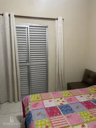 Imagem Seu Refúgio à Beira-Mar: Apartamento de 2 Dormitórios no Balneário Florida
