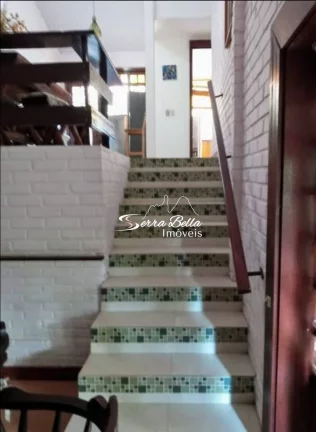 Imagem Casa com 2 dormitórios à venda, 90 m² por R$ 439.000,00 - Posse - Teresópolis/RJ