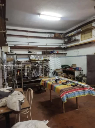 Imagem Casa para Venda em Limeira, Vila Camargo, 3 dormitórios, 3 banheiros, 6 vagas