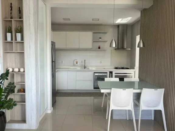 Imagem Apartamento com 2 suítes e 2 vagas de garagem no Bairro Pioneiros em Balneário Camboriú/SC