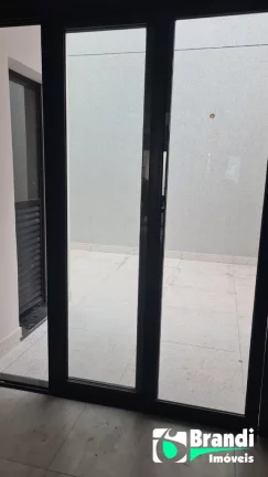 Imagem Sobrado à Venda na Vila Tolstói sendo 165M²