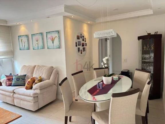 Imagem Apartamento de 75m² com 2 Dorms à Venda no Brooklin | Reformado