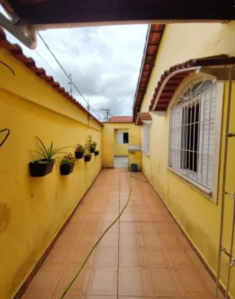 Imagem Casa para Venda em Itanhaém, Jardim das Palmeiras, 3 dormitórios, 2 banheiros, 3 vagas