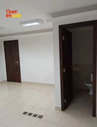 Imagem Sala Comercial para Locação na Av. Costábile Romano, Ribeirão Preto - 22,05m², 1 Sala e 2 Banheiros