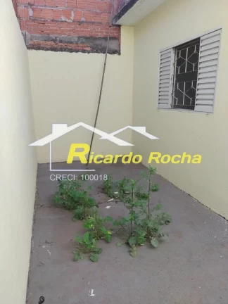 Imagem Belíssima casa no JD Araucária !