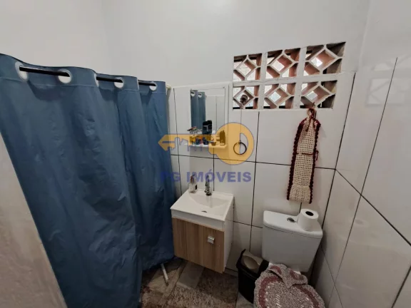 Imagem CASA COM AMPLO TERRENO, 3 DORMITÓRIOS NO BALNEÁRIO SHANGRILÁ