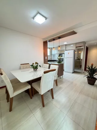 Apartamento à venda em Vitória da Conquista-BA, bairro Candeias: 2 quartos, 1 suíte, 2 salas, 2 banheiros, vaga de garagem!