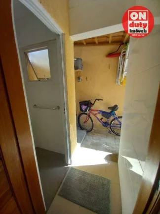 Imagem Sobrado com 2 dormitórios à venda, 70 m² por R$ 429.000,00 - Catiapoã - São Vicente/SP