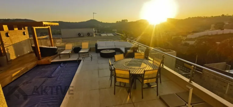 Imagem Casa de Condomínio em Suru - Santana de Parnaíba, SP