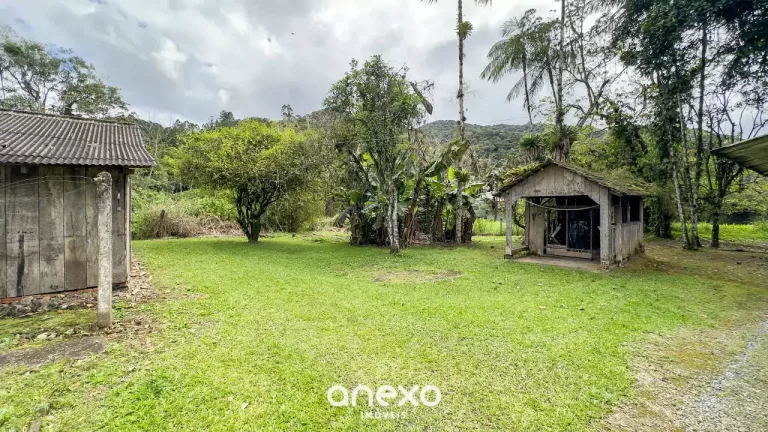 Imagem Excelente Oportunidade no Bairro Progresso em Blumenau – Terreno com Duas Casas!