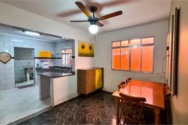 Imagem Casa a venda com 3 dormitórios em Condomínio Fechado no Jaraguá com Suíte Privativa e Área Externa Versátil