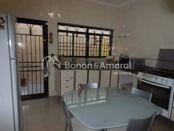 Imagem Residência no Jardim Eulina, CampinasA área social é composta por 3 salas espaçosas, ideal para ...