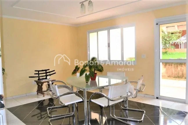 Imagem Casa à venda no Loteamento Caminhos de San Conrado, Sousas, Campinas/SP.

Casa com edícula!
A casa...