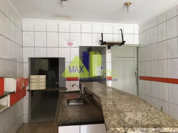 Imagem Espaço comercial de qualidade em localização estratégica! Sala espaçosa com 57m², ideal para lojas, escritórios ou consultórios