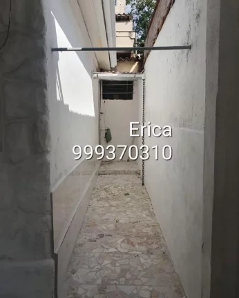 Imagem Casa térrea, 2 dormitórios, 2 banheiros, 2 salas, 2 vagas de garagem FL11