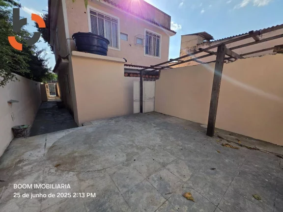 Imagem Casa com 2 dormitórios à venda, 65 m² por R$ 235.000,00 - Santo Antônio da Prata - Belford Roxo/RJ