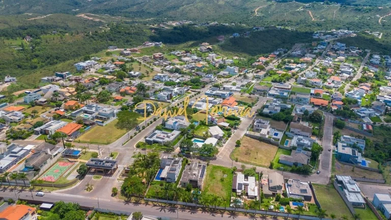 Imagem Terreno à venda no Condomínio AMOBB (Morada de Deus) - Jardim Botânico