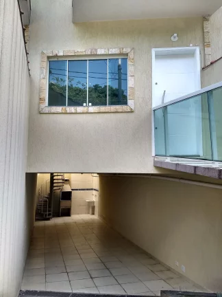 Imagem Casa para locação na Vila Matilde, São Paulo-SP: 3 quartos, 1 suíte, 1 sala, 2 banheiros, 4 vagas de garagem, 140m² de área.
