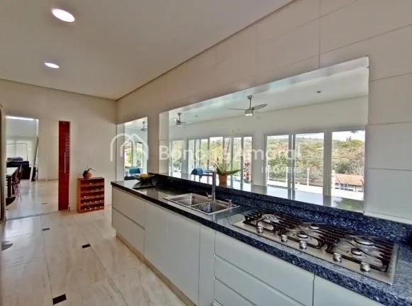 Imagem Casa luxuosa e moderna à venda em terreno de 1.270 m² com 600 m² de área construída, oferecendo...