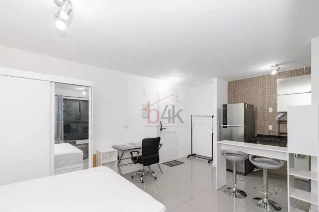 Imagem Studio mobiliado à venda no Brooklin , 31m², 1 vaga. Oportunidade para investidor: já alugado!
