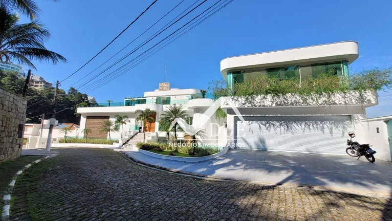 Imagem Mansão em Condomínio Fechado com 9 dormitórios à venda, 3000 m² por R$ 32.000.000 - Marapé - Santos/SP