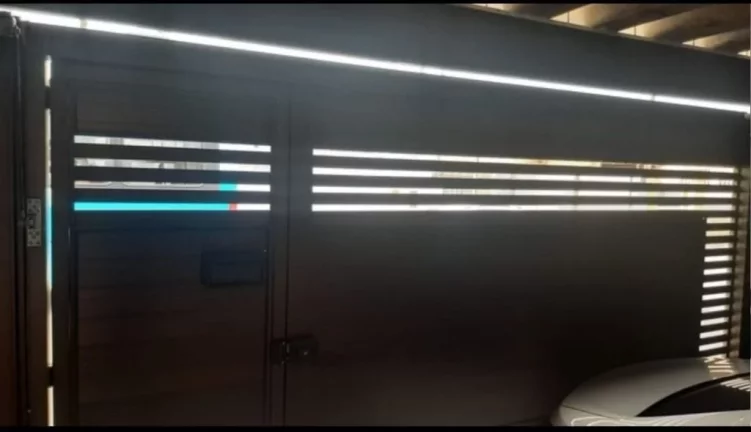 Imagem Casa com 4 dormitórios à venda PROXIMO A PRAIA DIVISA COM TUPI E OCEAN 94 m² por R$ 410.000 - Vila Assunção - Praia Grande/SP