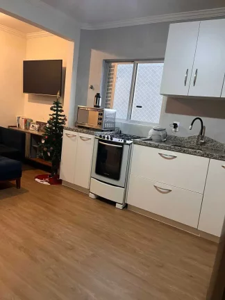 Imagem Apartamento semi mobiliado de 2 dormitórios e 1 vaga de garagem na Vila Real em Balneário Camboriú