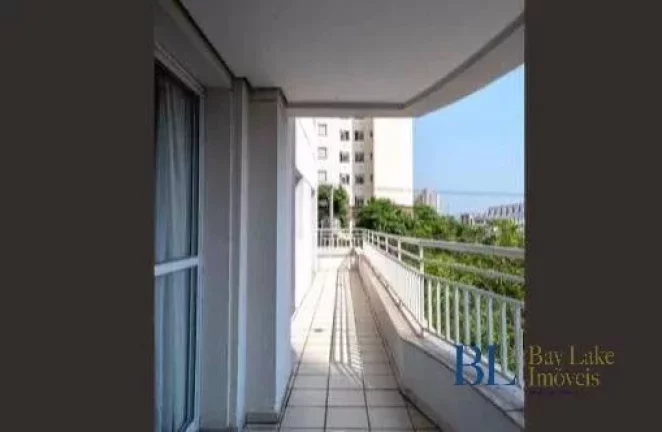 Imagem Vende Apartamento Na Rua Taquari 3 Dormitórios - Sacada Com Churrasqueira!!