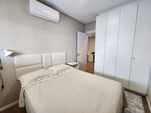 Imagem Apartamento alto padrão com 3 dormitórios sendo 1 suíte e 2 vagas em Joinville/SC