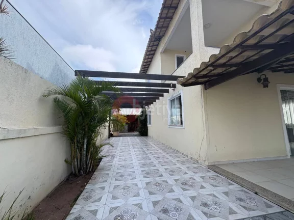 Imagem Casa duplex, 3 quartos, 300m², Condomínio dos Pássaros - Cabo Frio