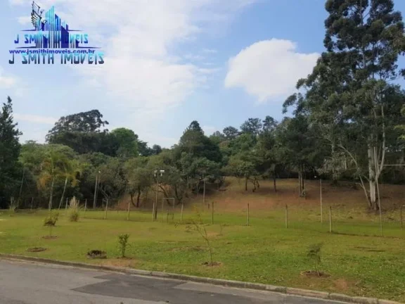 Imagem TERRENO 3.306m³ EM CONDOMÍNIO ALTO PADRÃO NA GRANJA VIANA. LIMPO, PRONTO PARA CONSTRUIR.

Lindo t...