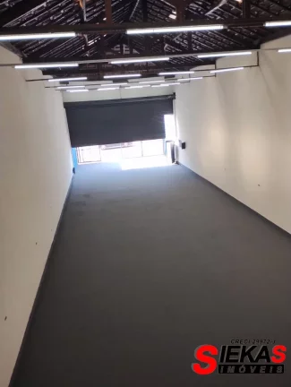 Imagem Galpão Comercial para Locação no Tatuapé, São Paulo-SP: 3 Vagas de Garagem e 300 m² de Área