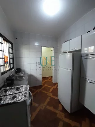 Imagem Excelente chácara com 4 Quartos e 3 banheiros no Matão - Sumaré