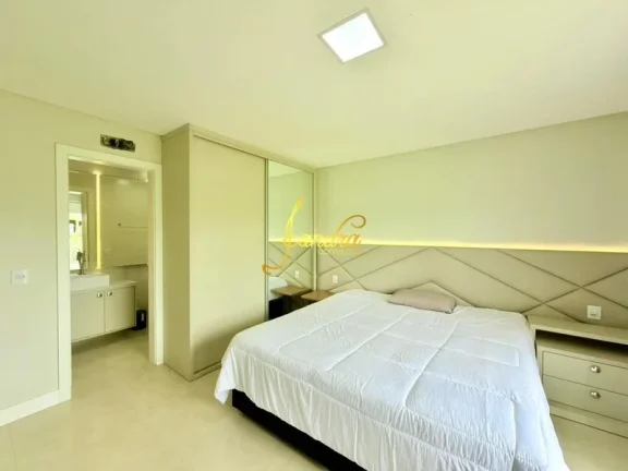 Imagem Casa em condomínio fechado beira de lago com 04 suítes_- entrega maio 2022