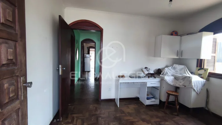 Imagem Casa Térrea c/ amplo pátio, São Sebastião, Esteio