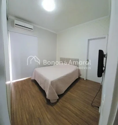 Imagem Casa incrível em condomínio fechado, com 3 quartos, sendo 2 suítes, e um ambiente perfeito para o...